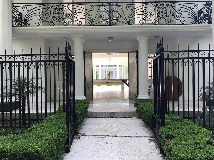 La Gran Casablanca Villa Jiutepec Dış mekan fotoğraf